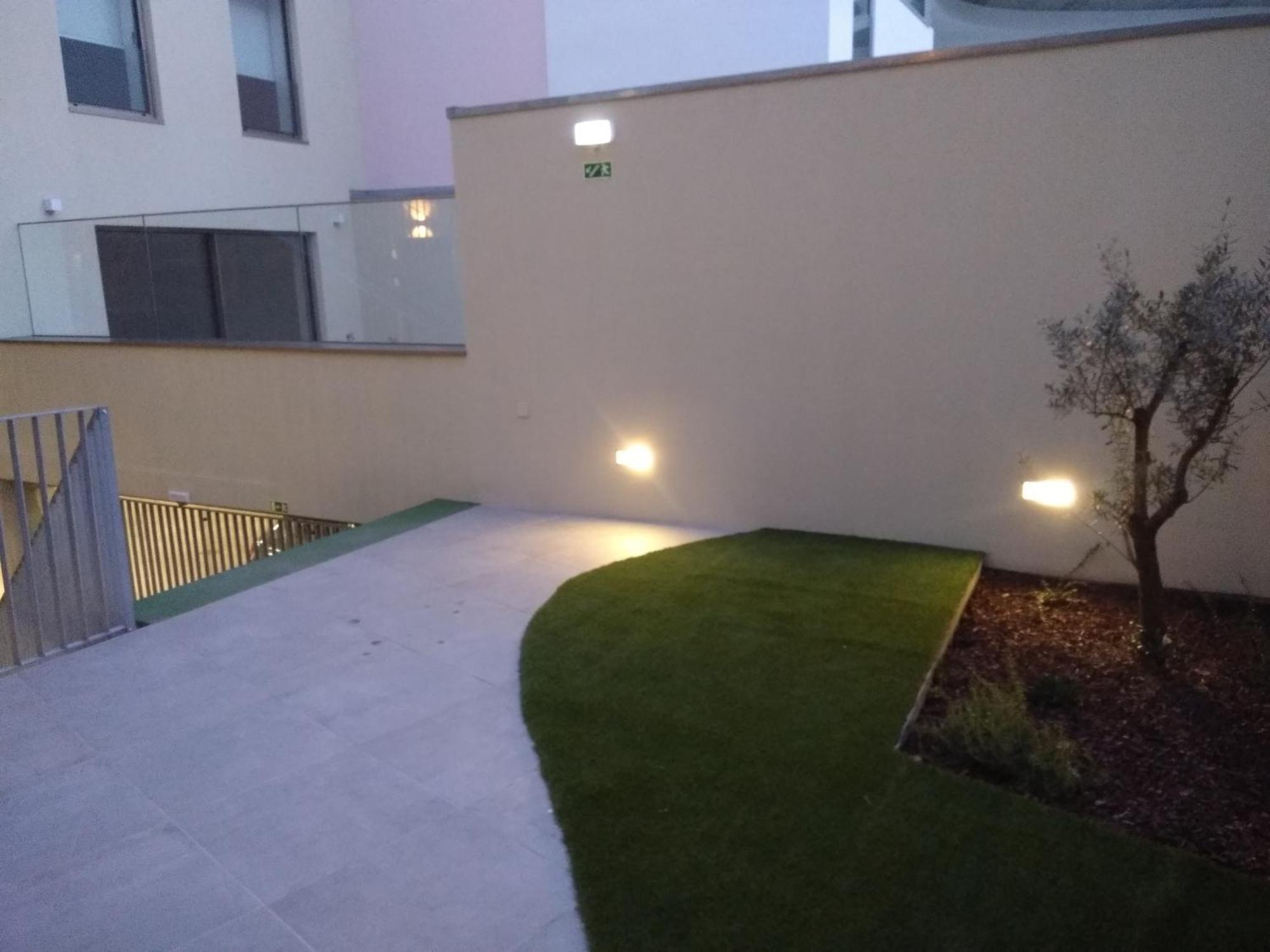 Light Brown Central Apartment アヴェイロ エクステリア 写真